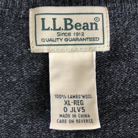 LL Bean Mens XL Regular Black/Gray V-Neck Pullover Vest 100% Lambs Wool - Picture 8 of 10